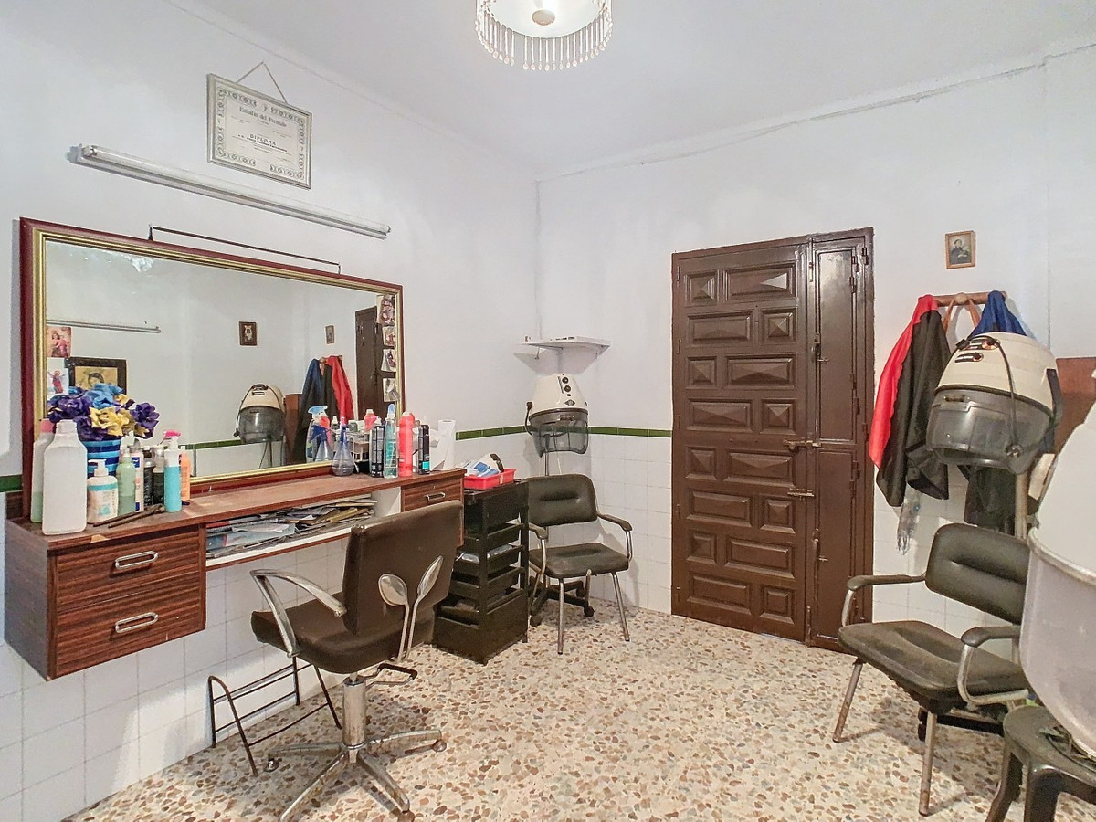 Se vende Pareada de 5 dormitorios en Costa Del Sol East, Málaga, España