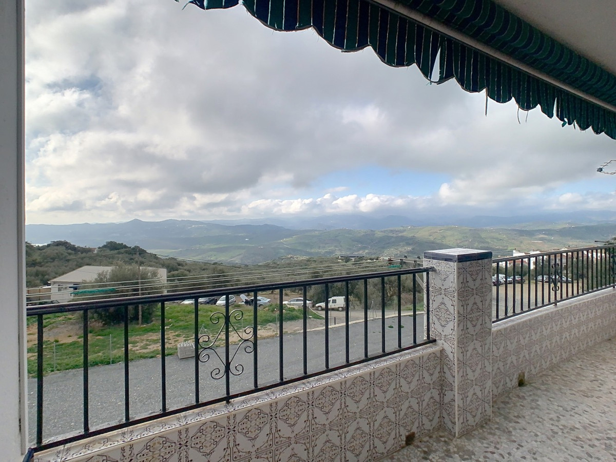 Se vende Pareada de 5 dormitorios en Costa Del Sol East, Málaga, España