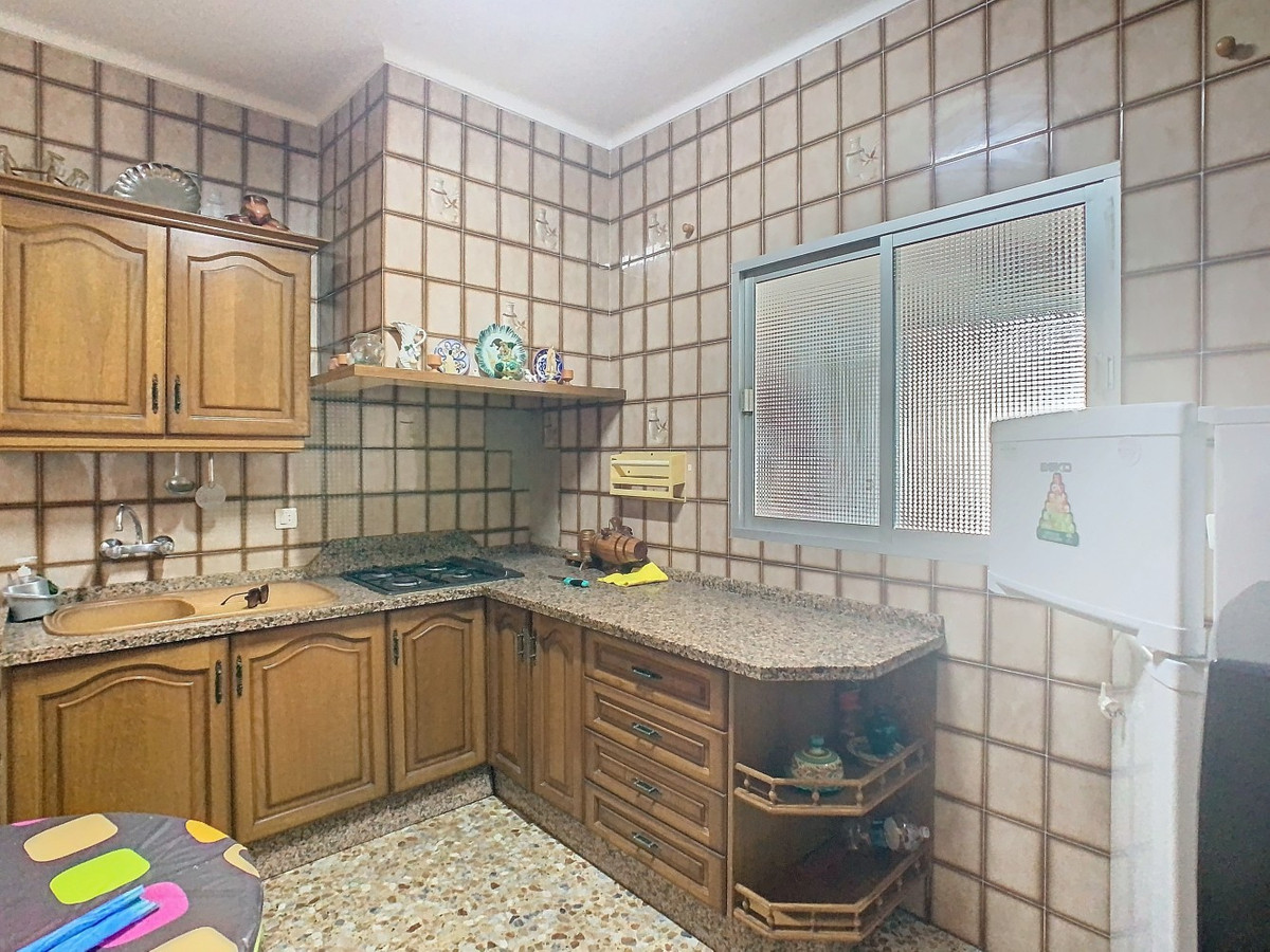Se vende Pareada de 5 dormitorios en Costa Del Sol East, Málaga, España