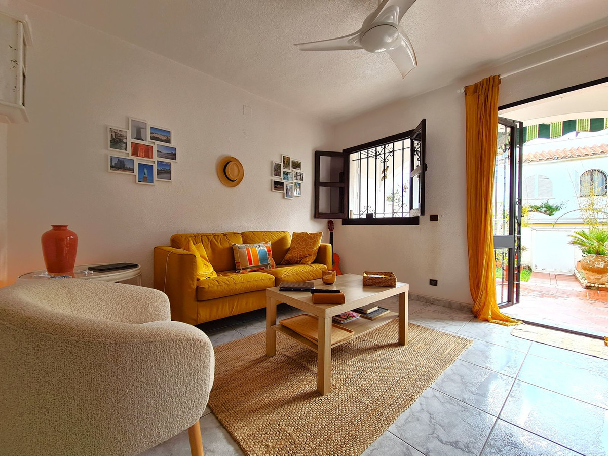 Se vende Adosada de 2 dormitorios en Costa Del Sol, Málaga, España