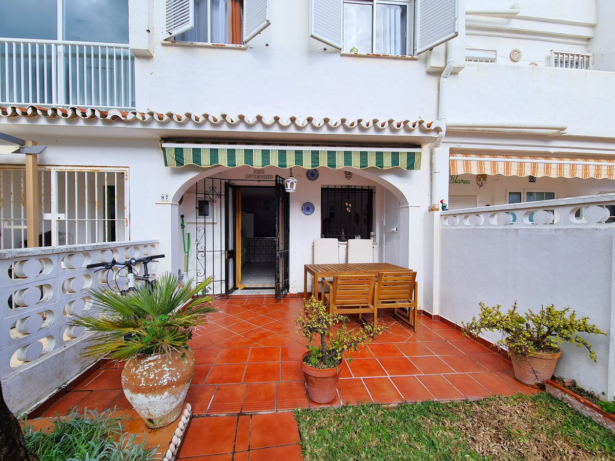 Se vende Adosada de 2 dormitorios en Costa Del Sol, Málaga, España