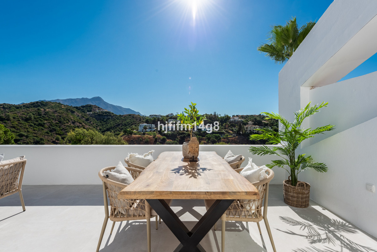Se vende Apartamento Planta Media de 3 dormitorios en Costa Del Sol, Málaga, España