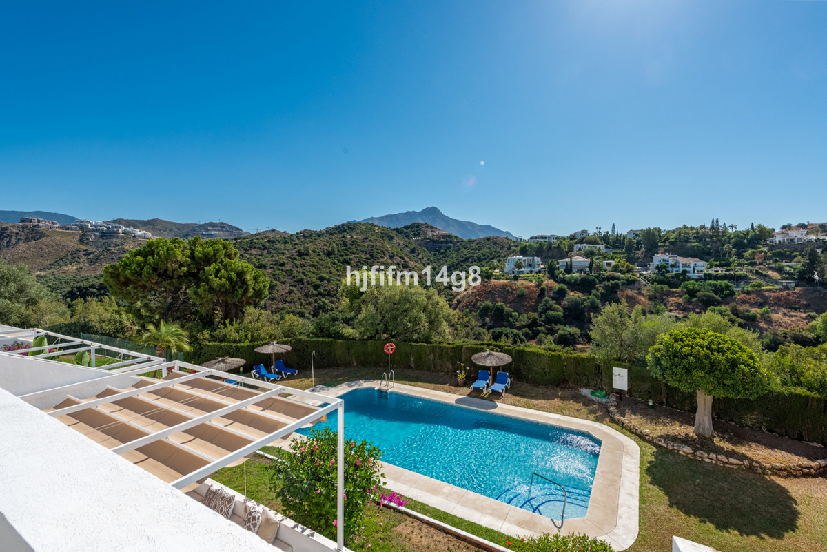Se vende Apartamento Planta Media de 3 dormitorios en Costa Del Sol, Málaga, España