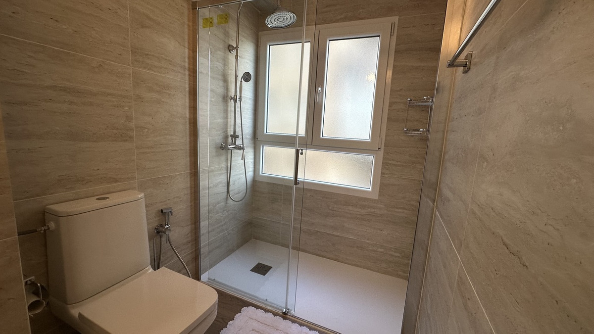 3 Bed Apartment for sale in Torrevieja Costa Blanca, Alicante, Spain
