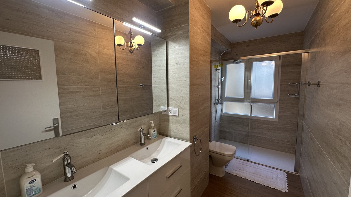 3 Bed Apartment for sale in Torrevieja Costa Blanca, Alicante, Spain
