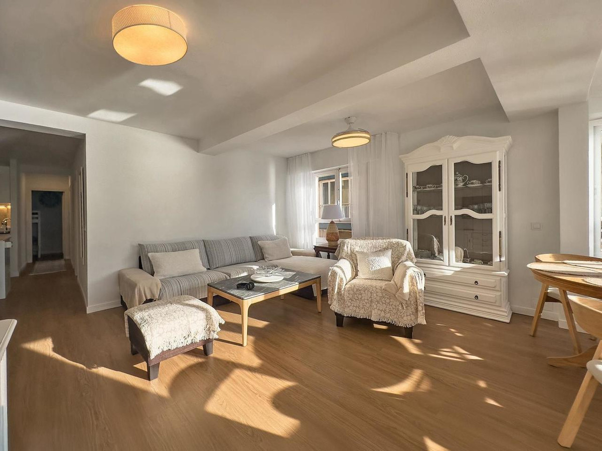 3 Bed Apartment for sale in Torrevieja Costa Blanca, Alicante, Spain