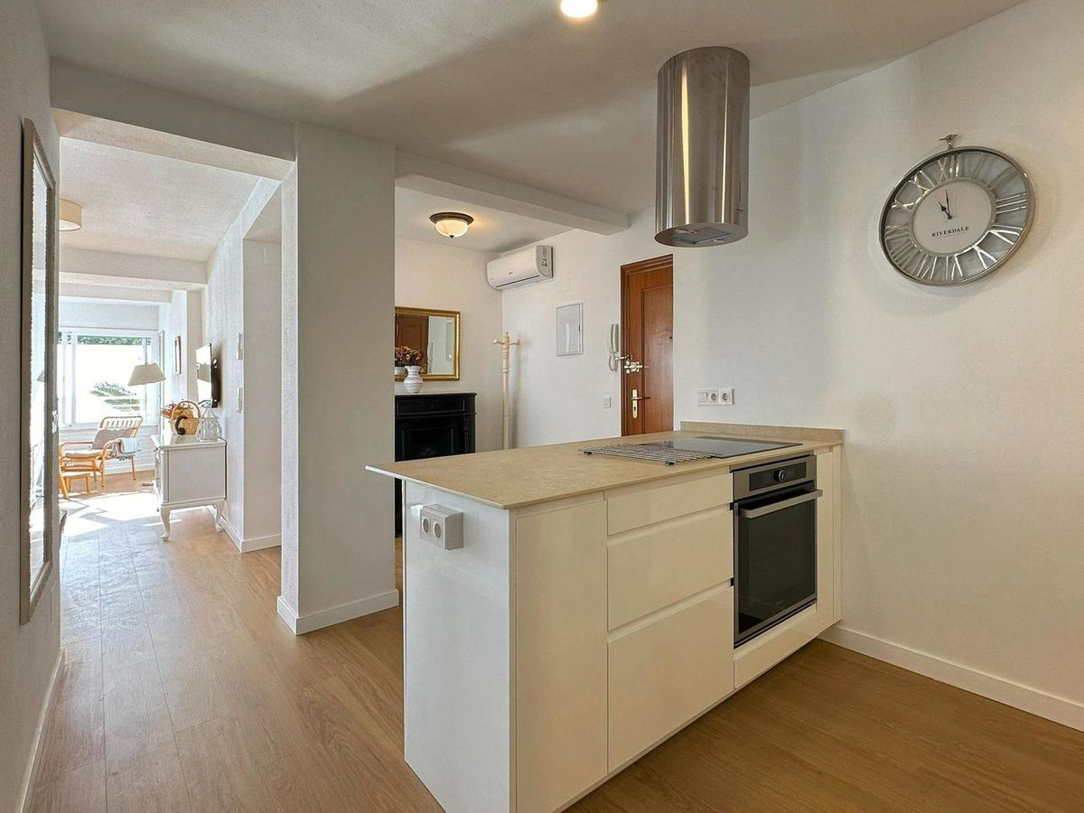 3 Bed Apartment for sale in Torrevieja Costa Blanca, Alicante, Spain