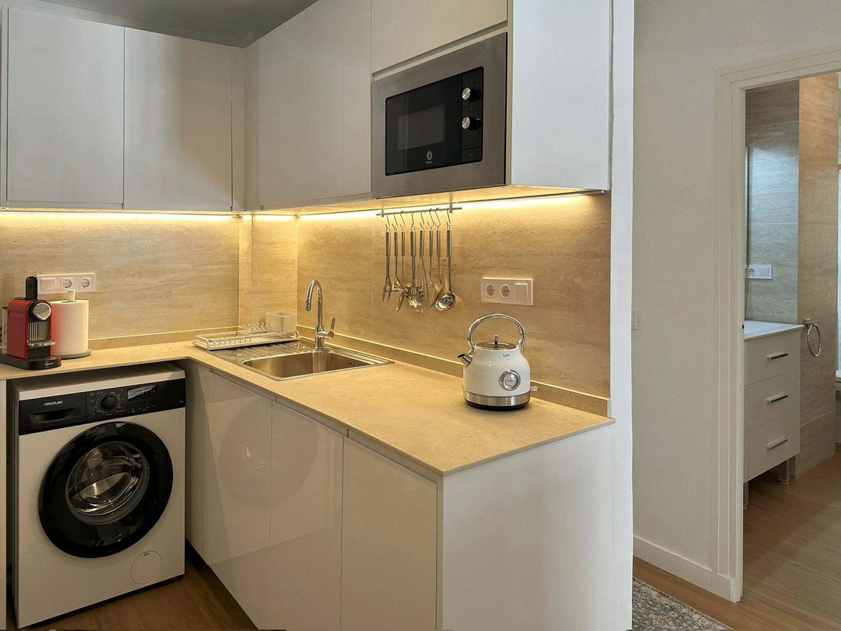 3 Bed Apartment for sale in Torrevieja Costa Blanca, Alicante, Spain