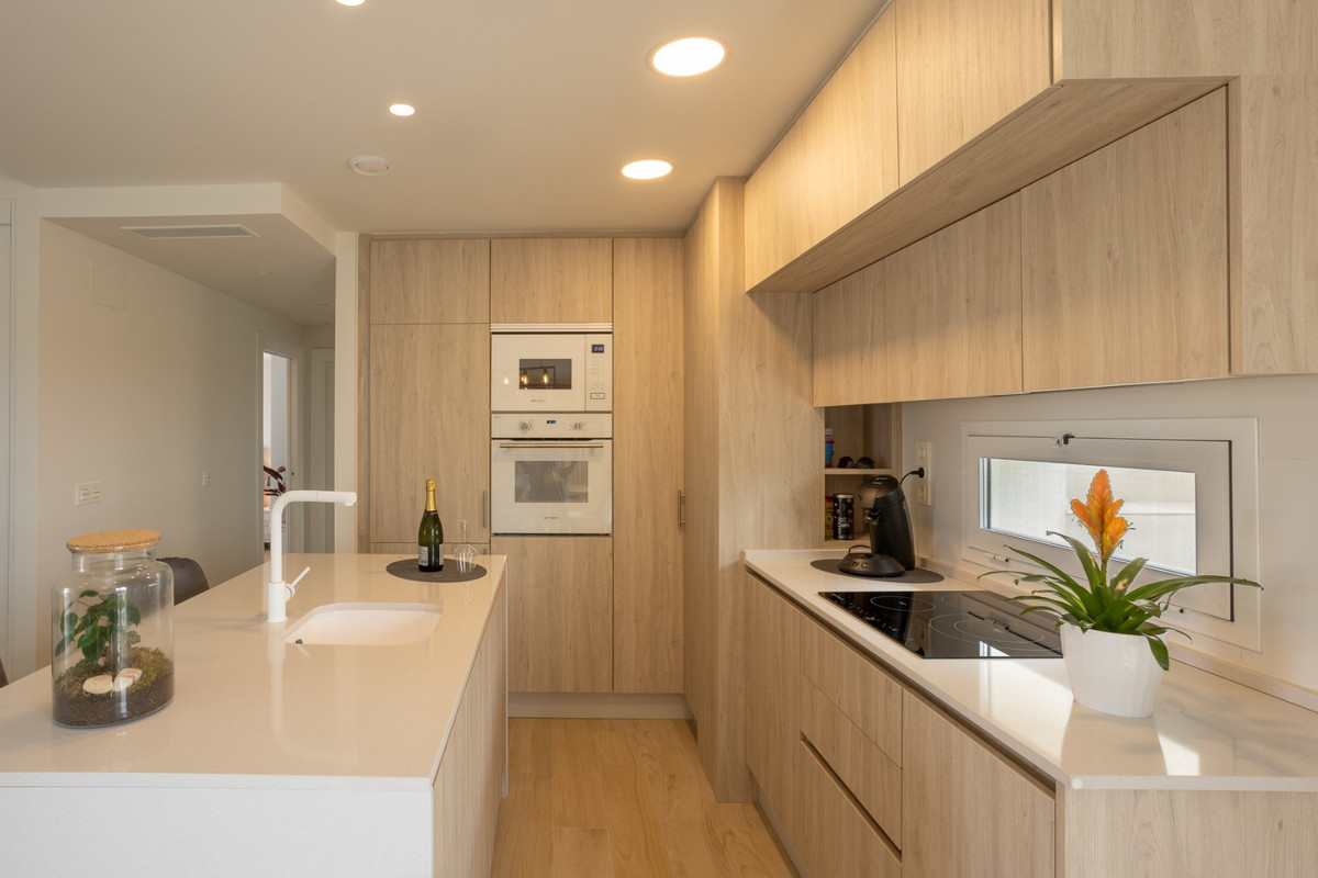 Se vende Apartamento en Planta Última de 2 dormitorios en Costa Blanca, Alicante, España