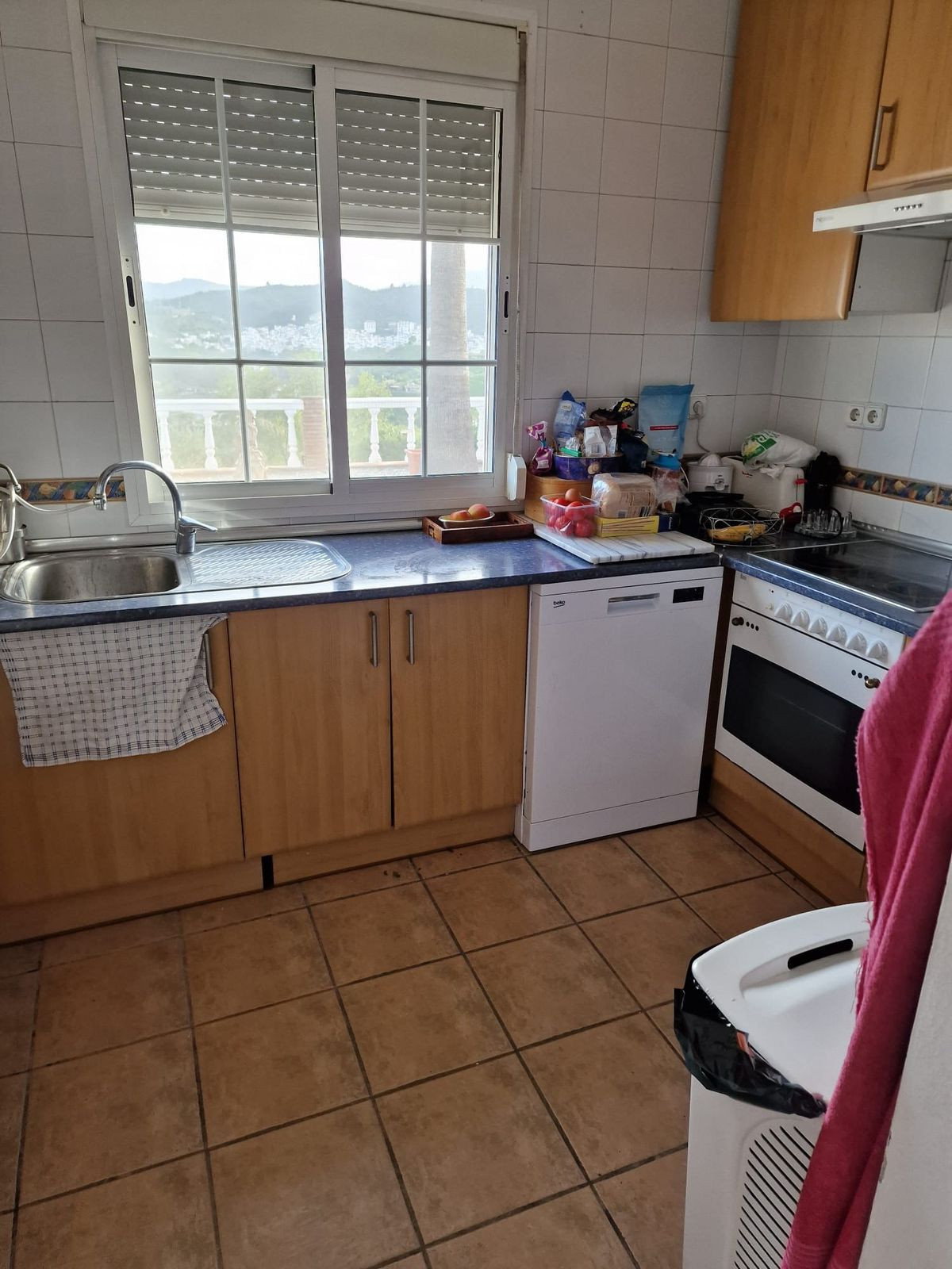 4 Bed Townhouse for sale in Guaro Costa Del Sol, Málaga, Spain