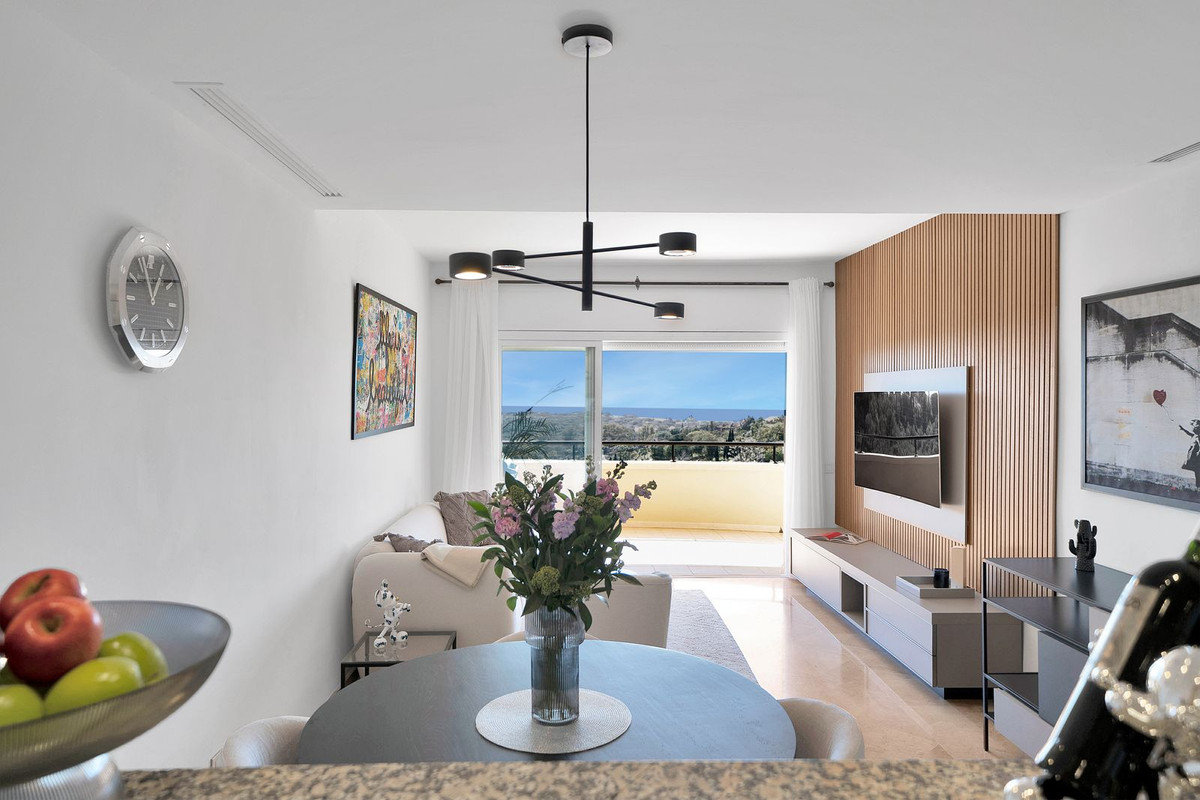 Se vende Apartamento Planta Media de 2 dormitorios en Costa Del Sol, Málaga, España