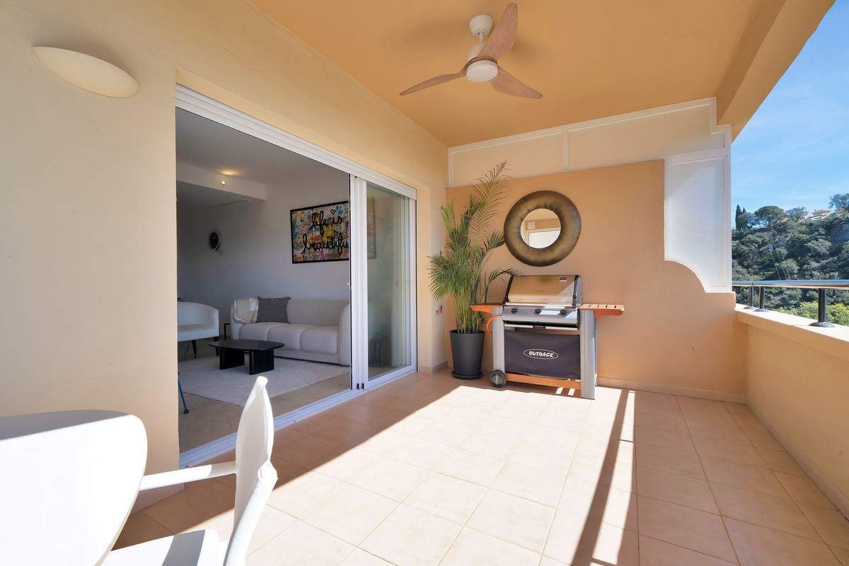 Se vende Apartamento Planta Media de 2 dormitorios en Costa Del Sol, Málaga, España
