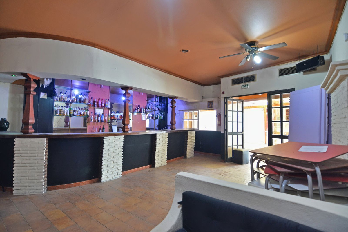 Se vende Bar  en Costa Del Sol, Málaga, España