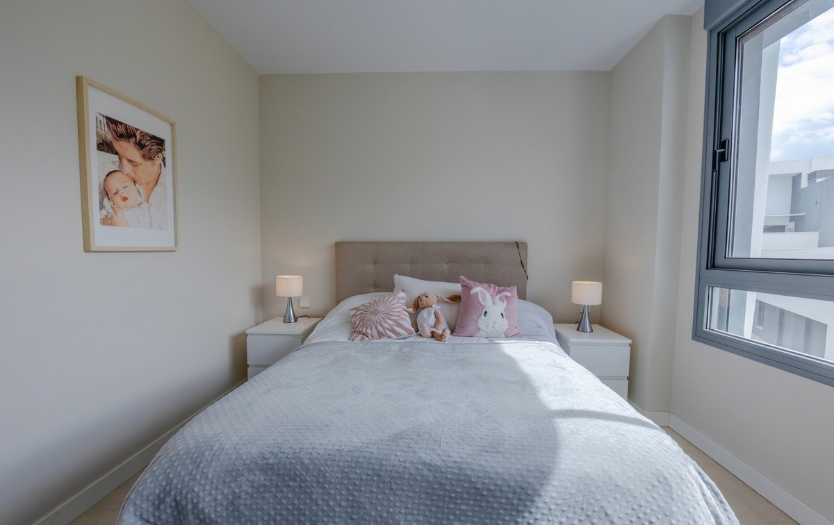 2 Bed Apartment for sale in Selwo Costa Del Sol, Málaga, Spain