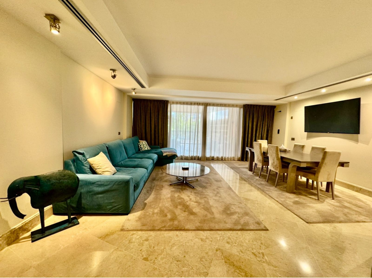 3 Bed Apartment for sale in San Pedro De Alcántara Costa Del Sol, Málaga, Spain