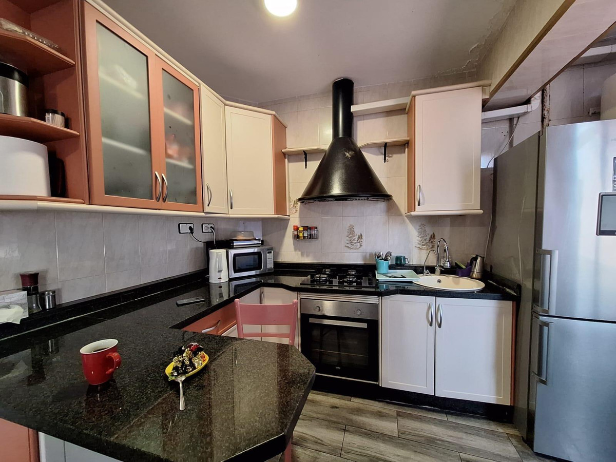 Se vende Apartamento Planta Media de 2 dormitorios en Costa Blanca, Alicante, España