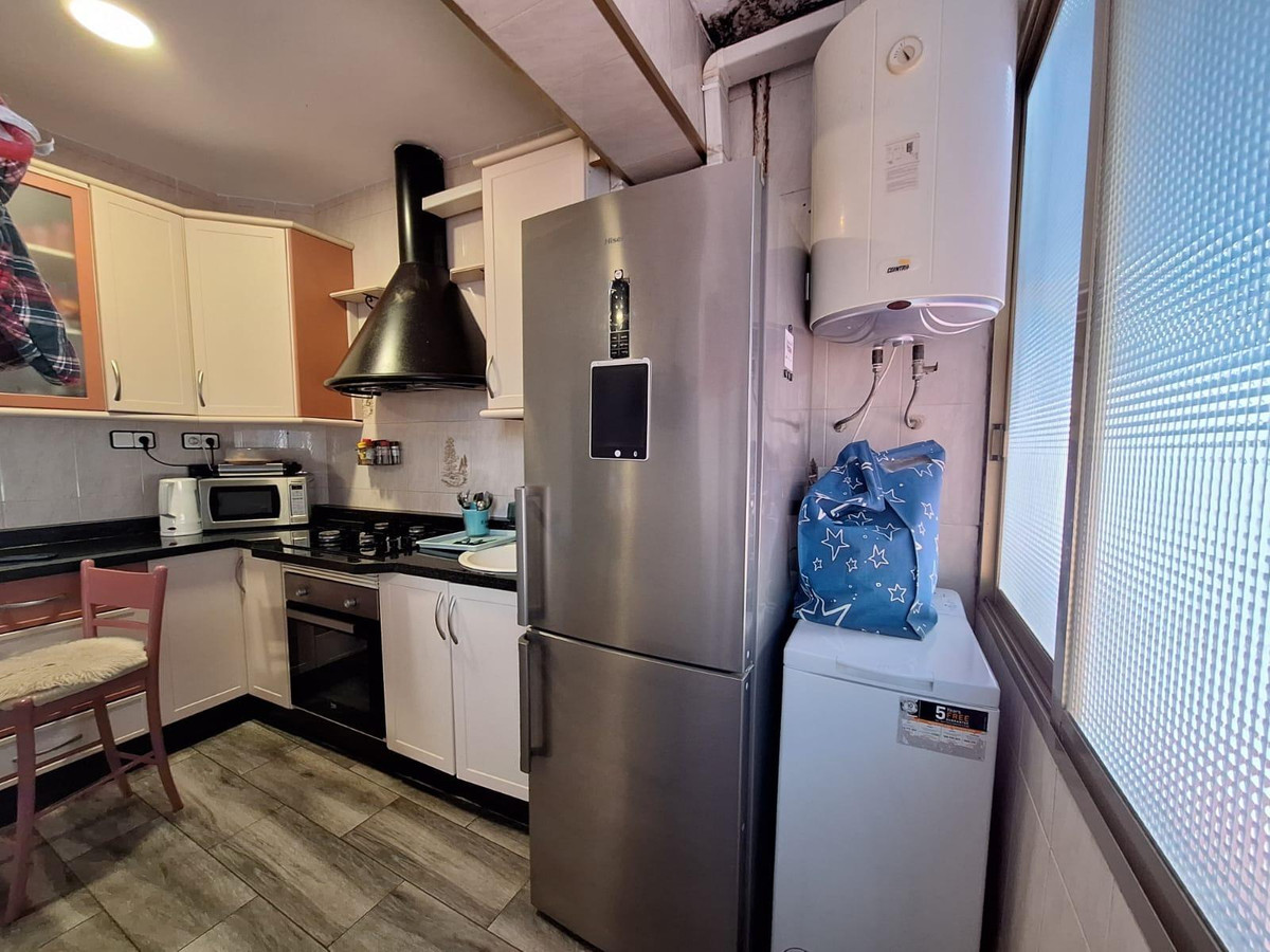 Se vende Apartamento Planta Media de 2 dormitorios en Costa Blanca, Alicante, España