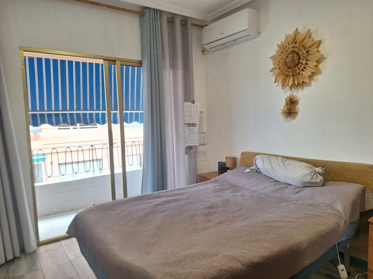 Se vende Apartamento Planta Media de 2 dormitorios en Costa Blanca, Alicante, España