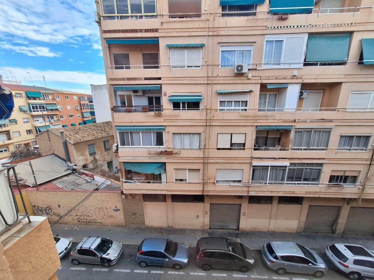 Se vende Apartamento Planta Media de 2 dormitorios en Costa Blanca, Alicante, España