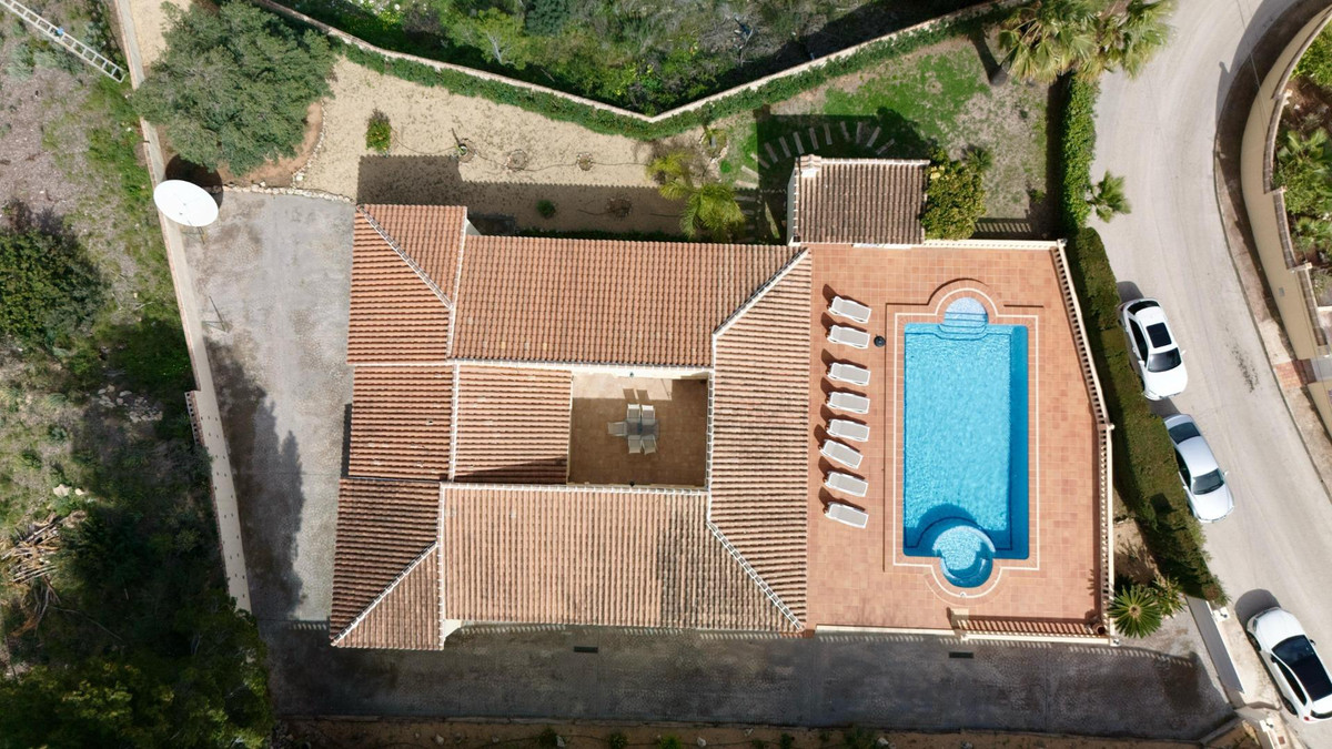 Se vende Bungalow de 5 dormitorios en Costa Blanca, Alicante, España