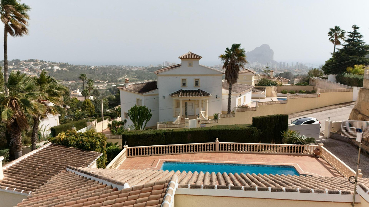 Se vende Bungalow de 5 dormitorios en Costa Blanca, Alicante, España