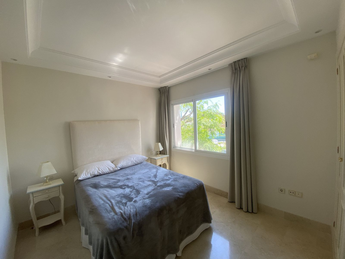 3 Bed Apartment for sale in Puerto Banús Costa Del Sol, Málaga, Spain