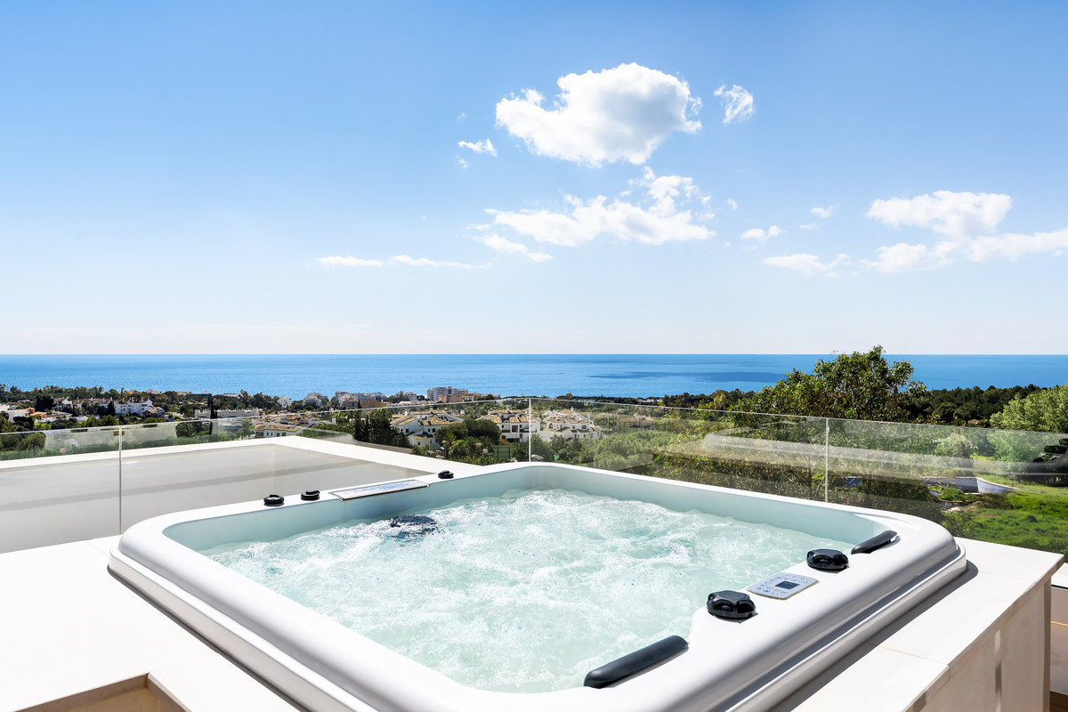 Se vende Pareada de 4 dormitorios en Costa Del Sol, Málaga, España