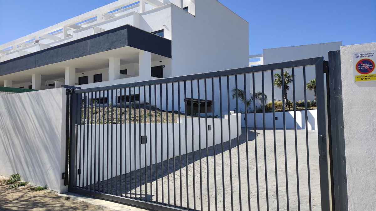 Se vende Ático de 2 dormitorios en Costa Del Sol, Málaga, España