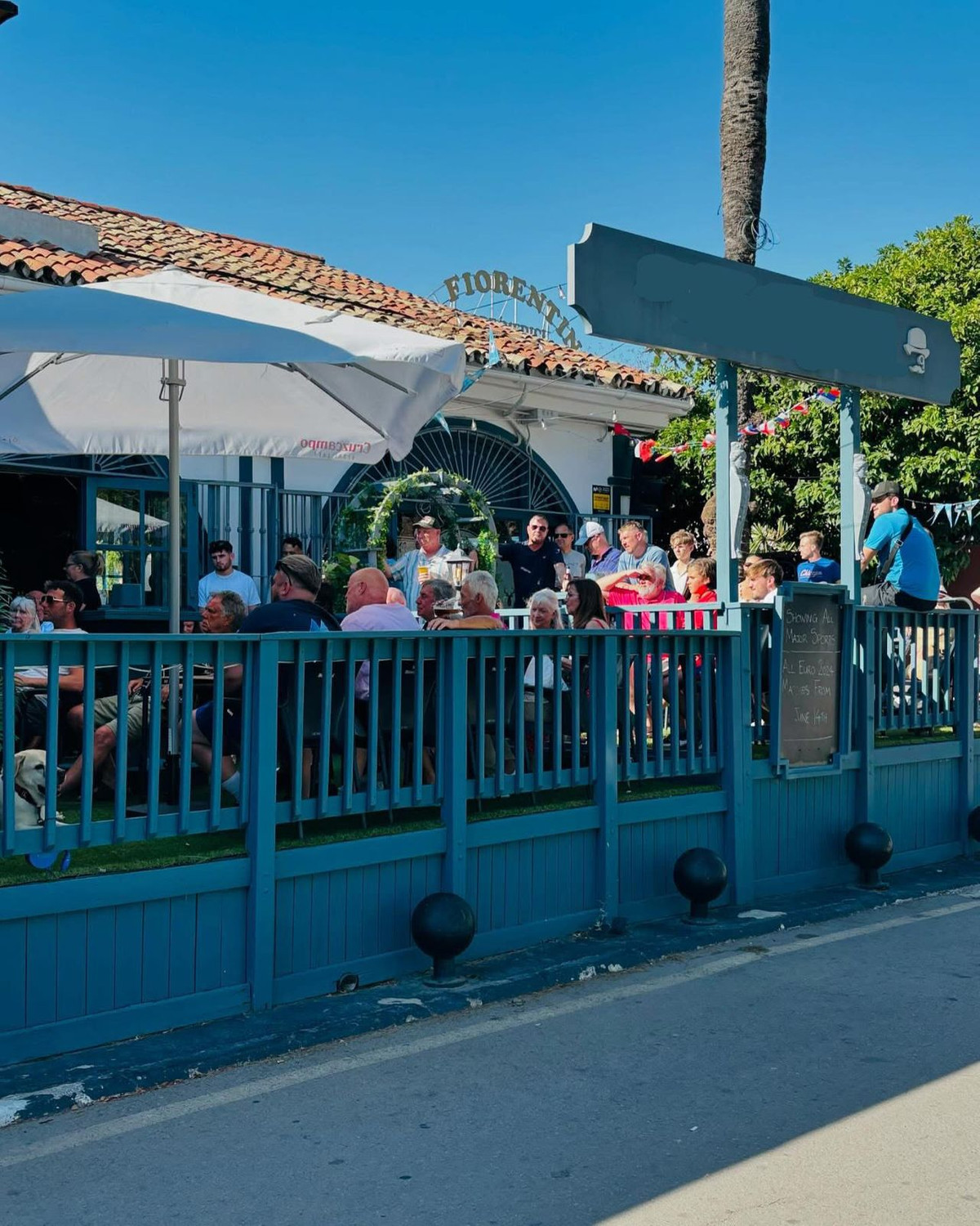 Se vende Bar de 4 dormitorios en Costa Del Sol, Málaga, España