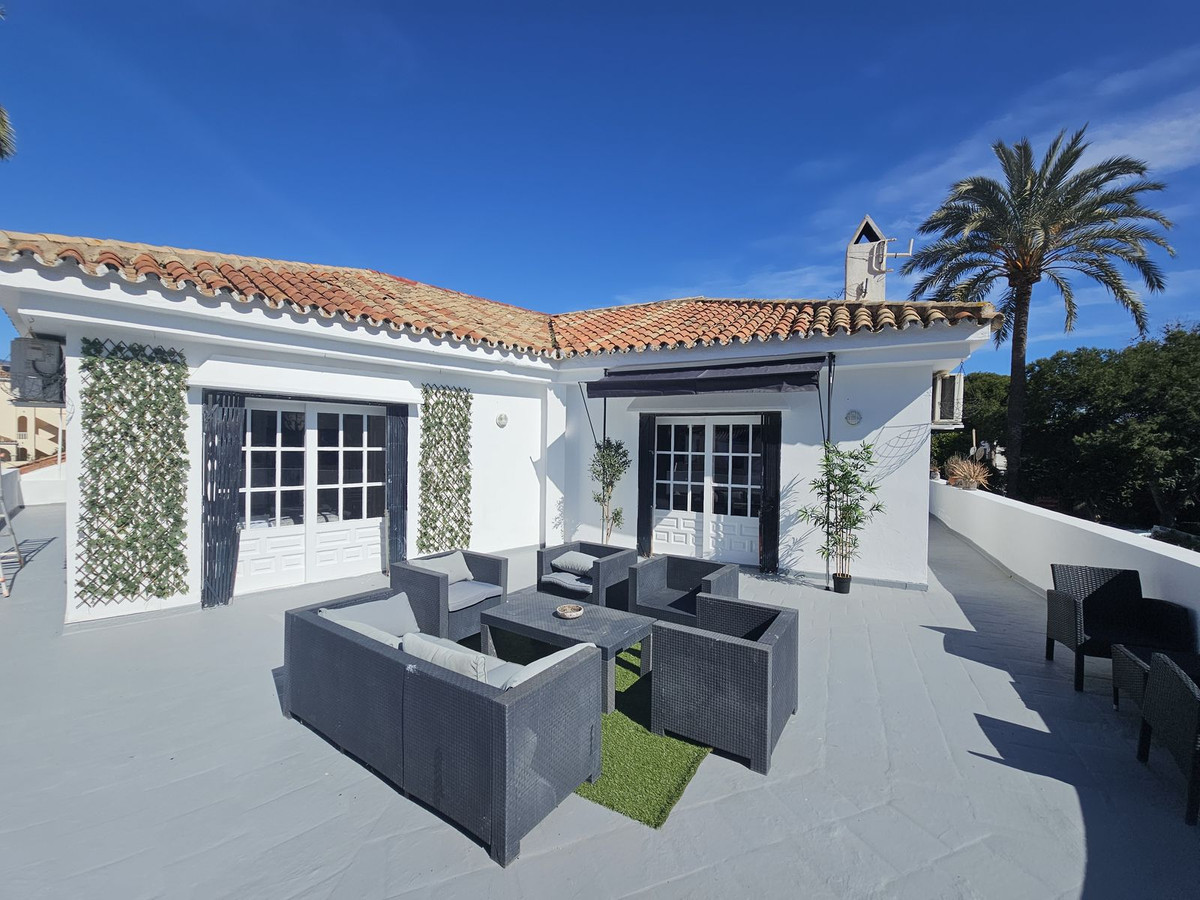 Se vende Bar de 4 dormitorios en Costa Del Sol, Málaga, España