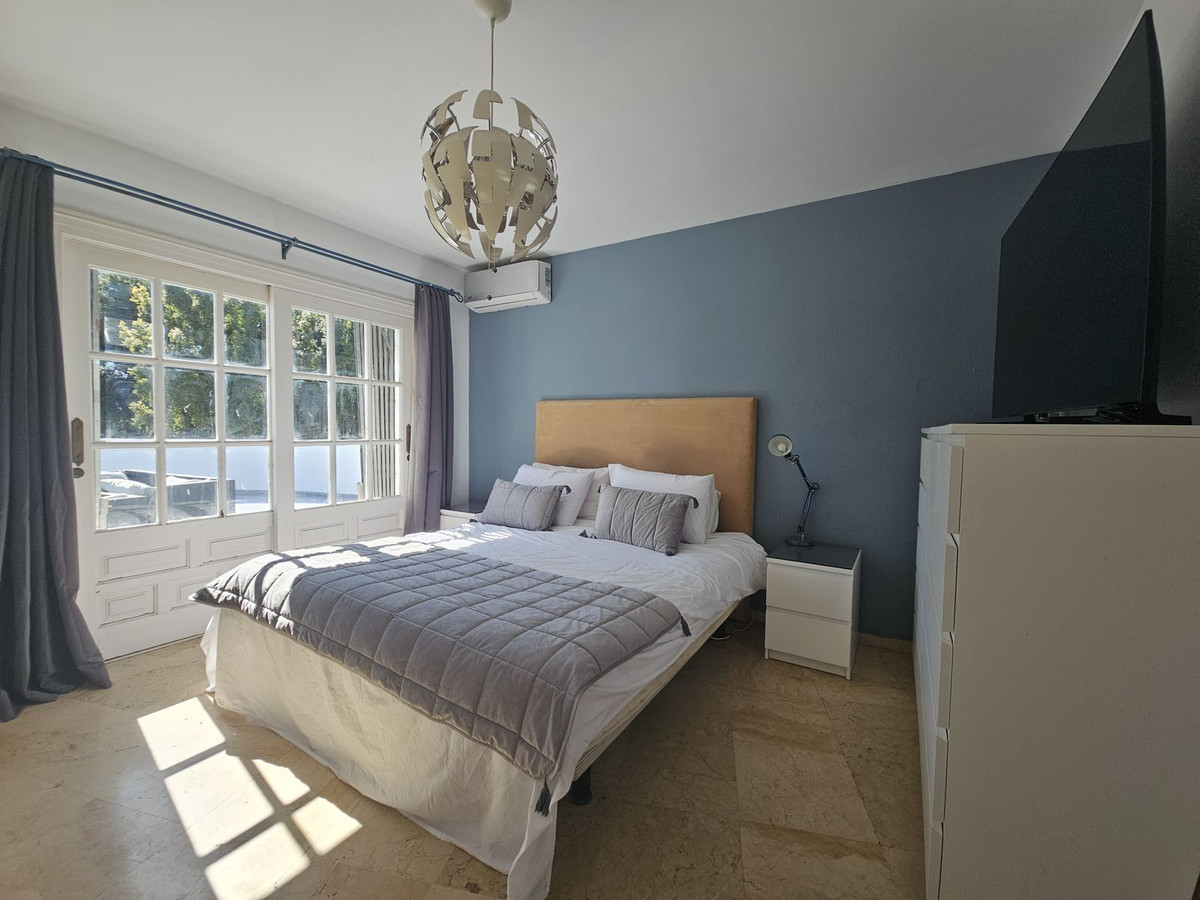 Se vende Bar de 4 dormitorios en Costa Del Sol, Málaga, España
