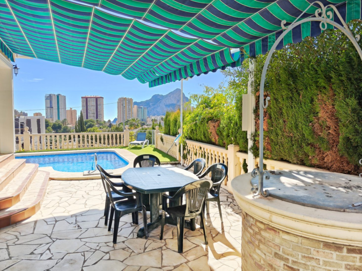 Se vende Villa - Chalet de 3 dormitorios en Costa Blanca, Alicante, España