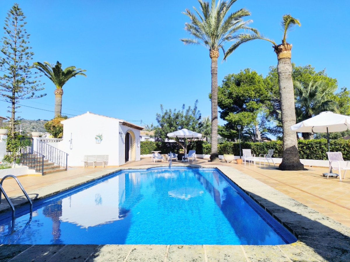 6 Bed Townhouse for sale in Javea Costa Blanca, Alicante, Spain