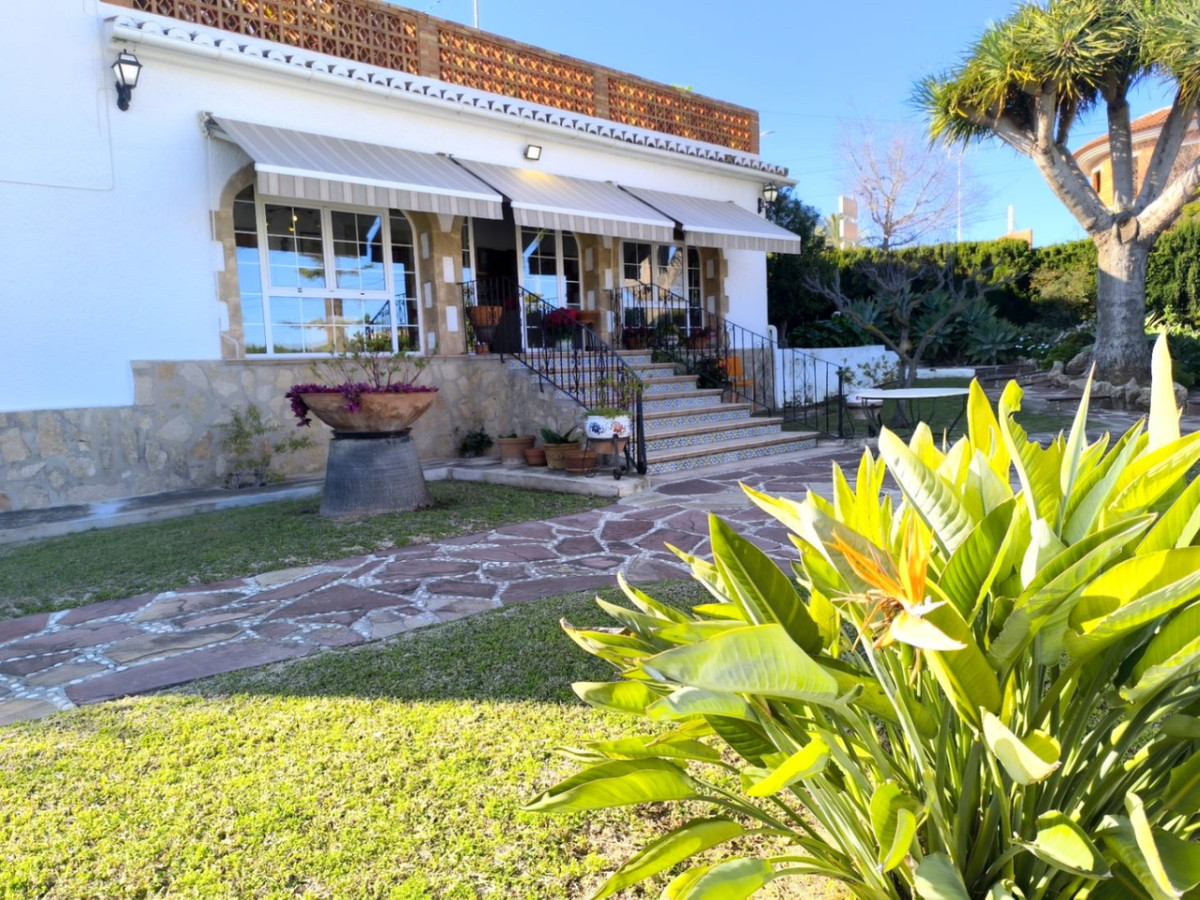 6 Bed Townhouse for sale in Javea Costa Blanca, Alicante, Spain