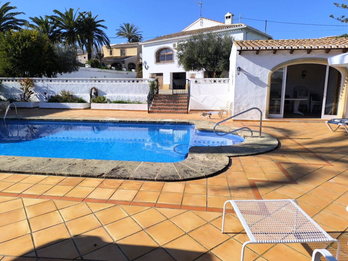 6 Bed Townhouse for sale in Javea Costa Blanca, Alicante, Spain
