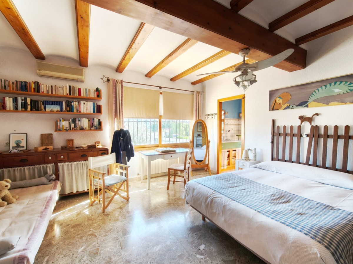 6 Bed Townhouse for sale in Javea Costa Blanca, Alicante, Spain