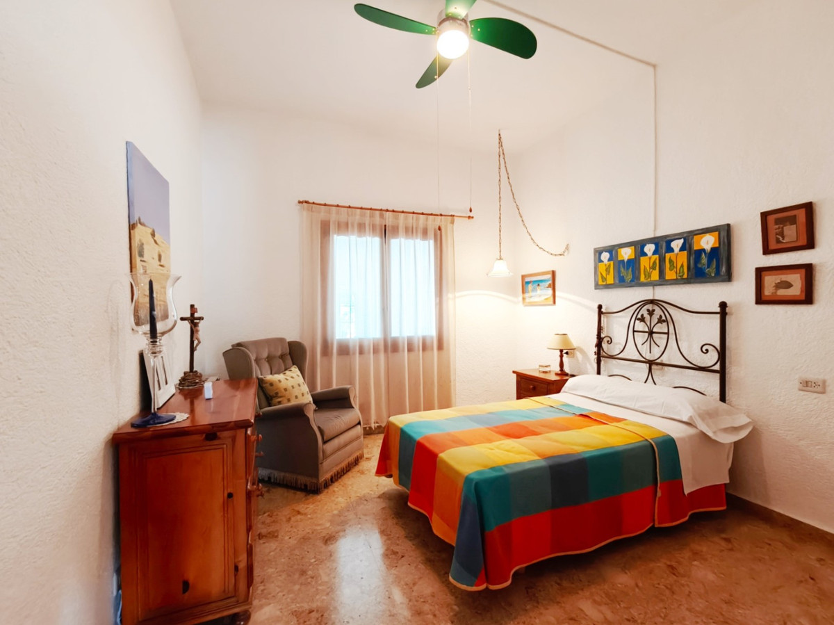 6 Bed Townhouse for sale in Javea Costa Blanca, Alicante, Spain