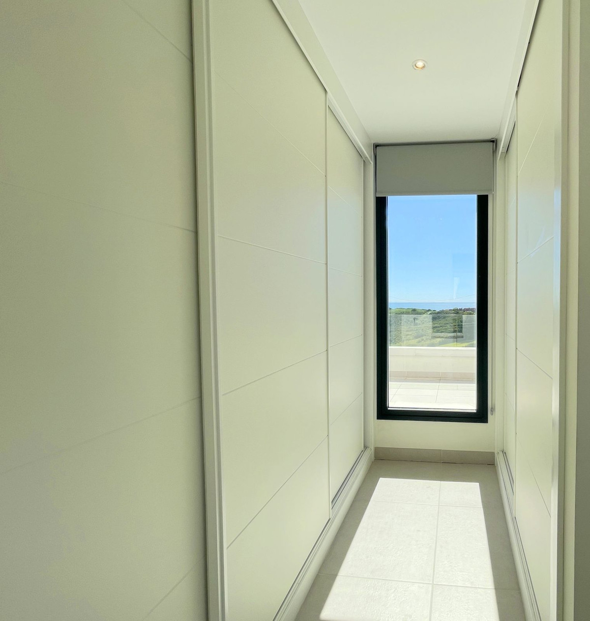 3 Bed Apartment for sale in Estepona Costa Del Sol, Málaga, Spain