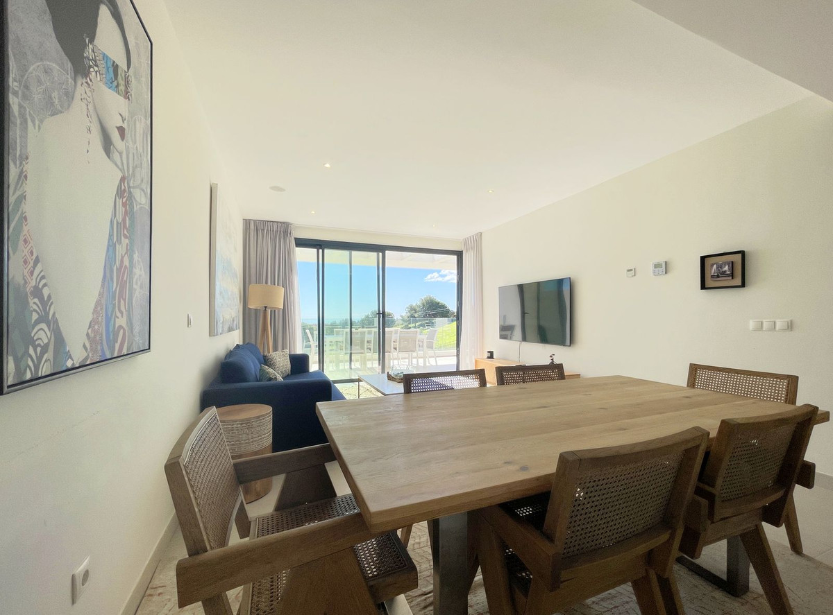 3 Bed Apartment for sale in Estepona Costa Del Sol, Málaga, Spain