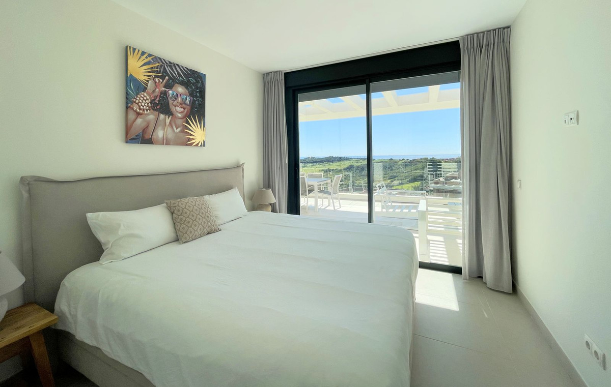 3 Bed Apartment for sale in Estepona Costa Del Sol, Málaga, Spain