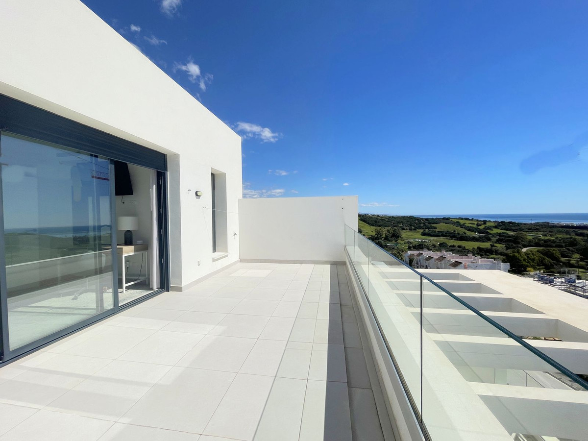 3 Bed Apartment for sale in Estepona Costa Del Sol, Málaga, Spain