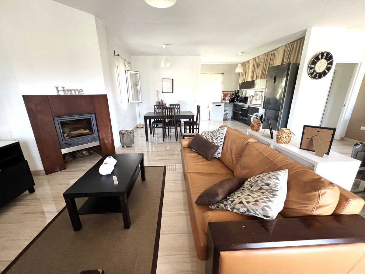 3 Bed Townhouse for sale in Canillas De Aceituno Costa Del Sol East, Málaga, Spain