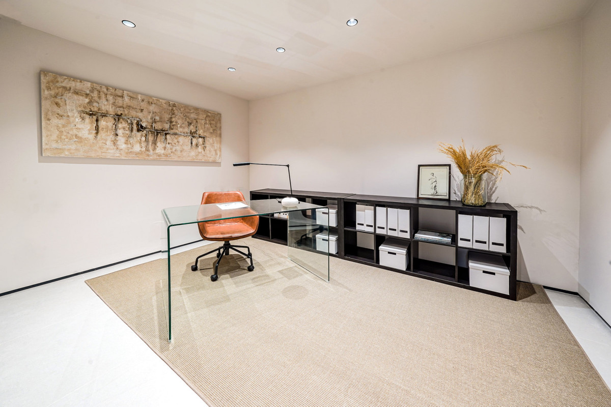 Se vende Villa - Chalet de 5 dormitorios en Costa Del Sol, Málaga, España