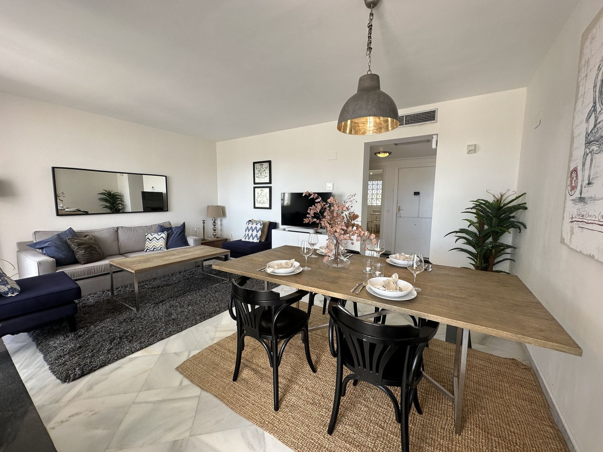 2 Bed Apartment for sale in Nueva Andalucía Costa Del Sol, Málaga, Spain