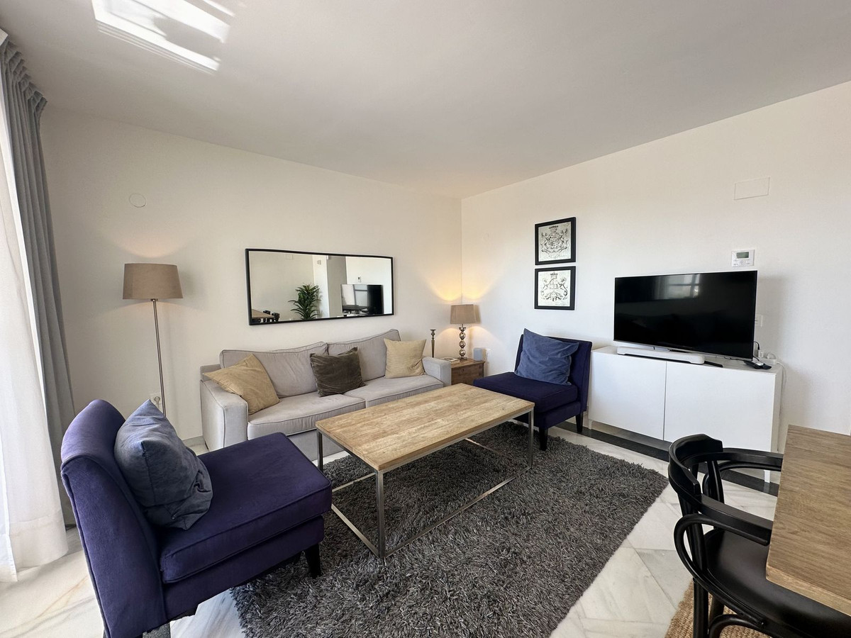 2 Bed Apartment for sale in Nueva Andalucía Costa Del Sol, Málaga, Spain