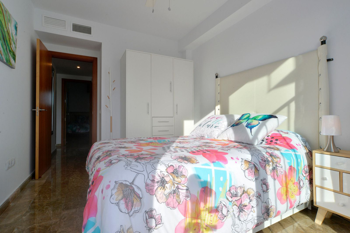2 Bed Apartment for sale in Estepona Costa Del Sol, Málaga, Spain