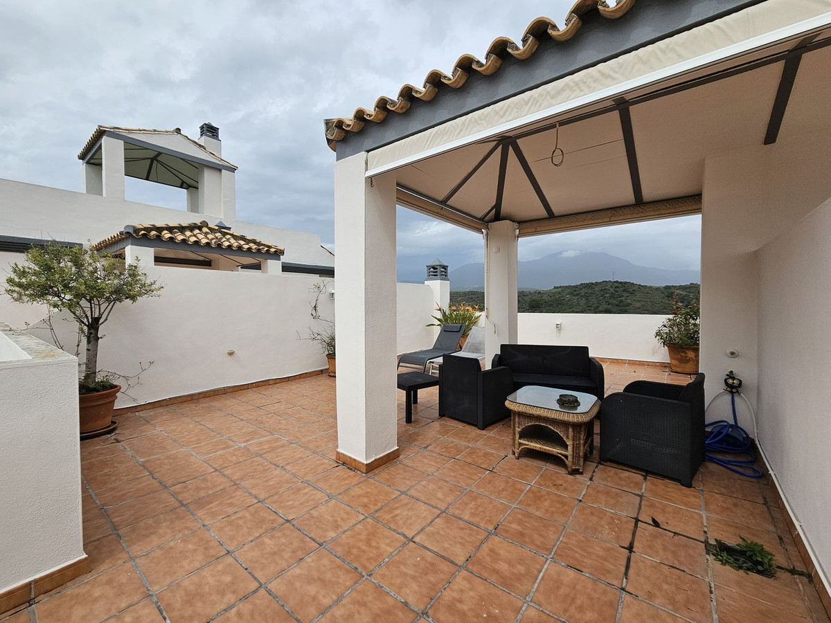 2 Bed Apartment for sale in Estepona Costa Del Sol, Málaga, Spain