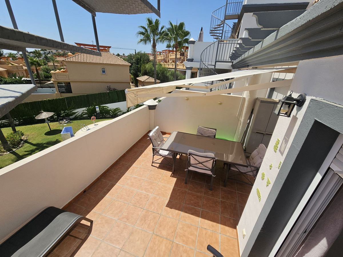 2 Bed Apartment for sale in Estepona Costa Del Sol, Málaga, Spain