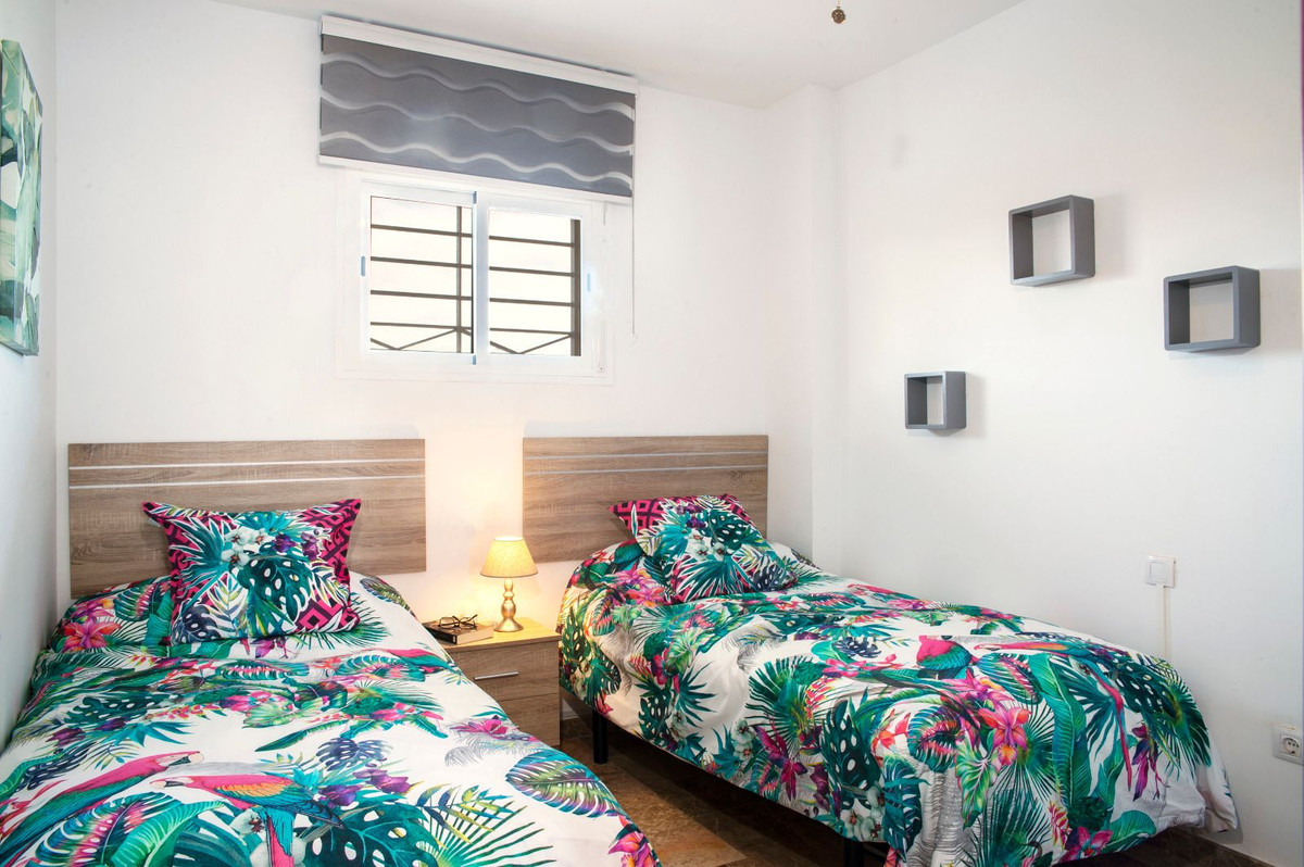 2 Bed Apartment for sale in Estepona Costa Del Sol, Málaga, Spain