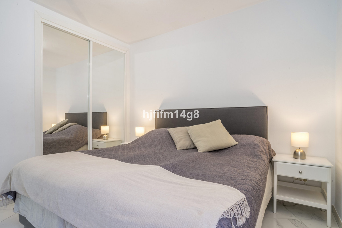 3 Bed Apartment for sale in Nueva Andalucía Costa Del Sol, Málaga, Spain